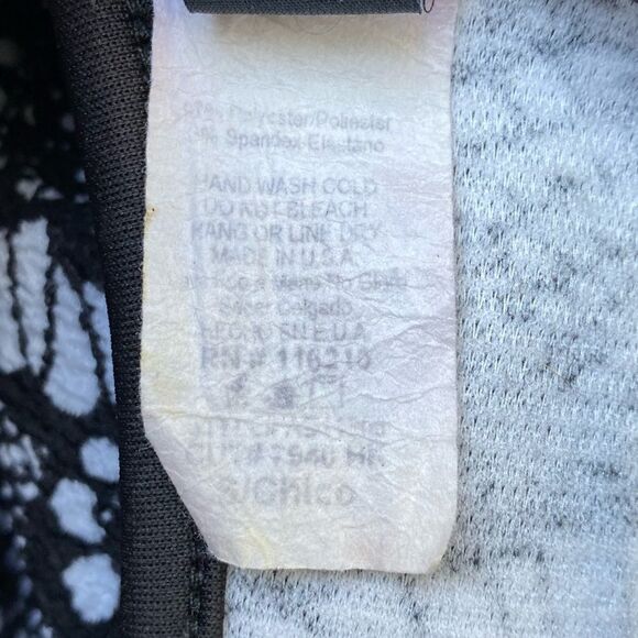 Windsor Dress‎ - Picture 7 of 9